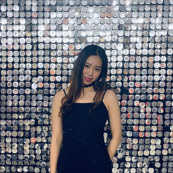 Meet your Posher, Vanessa - Picture 1 of 1